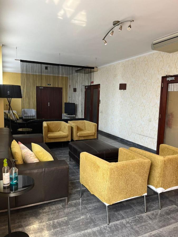 Hotel Casas De Luanda Gh-Alvalade Zewnętrze zdjęcie